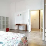 Affitto 2 camera casa di 55 m² in Milan