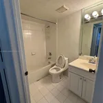 Rent 3 bedroom apartment of 108 m² in Pembroke Pines