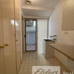 Rent 3 bedroom house in Waikiki