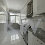 Rent 2 bedroom apartment of 51 m² in Lisbon