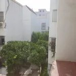 Rent 4 bedroom apartment in Seville