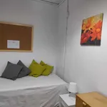 Rent a room of 65 m² in barcelona