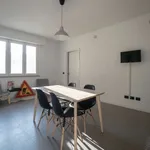 Rent a room in milan