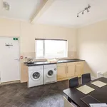 Rent 1 bedroom house in Bradford