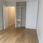 Appartement de 97 m² avec 3 chambre(s) en location à Paris 15ème