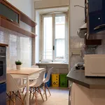 Rent a room in Milan