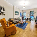 Rent 2 bedroom house in Manhattan