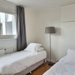 Appartement de 950 m² avec 3 chambre(s) en location à Paris