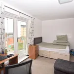 Rent 3 bedroom flat in Colchester