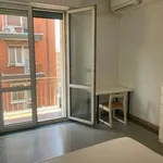 Rent 5 bedroom apartment of 110 m² in Bologna