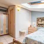 Rent a room of 140 m² in rome