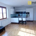 Rent 2 bedroom apartment of 77 m² in Pilsen