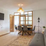 Rent a room of 85 m² in madrid