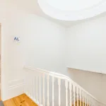 Rent 2 bedroom apartment in Porto