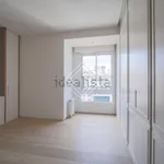 Rent 2 bedroom house of 110 m² in Madrid