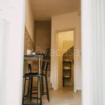 Rent 2 bedroom apartment of 30 m² in Napoli