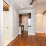 Rent 2 bedroom apartment in Manhattan