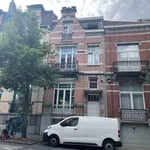  appartement avec 2 chambre(s) en location à etterbeek