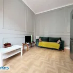 Affitto 2 camera casa di 60 m² in Milan