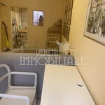 Rent 1 bedroom apartment of 65 m² in genova