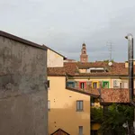 Rent 1 bedroom apartment of 65 m² in milan