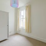 Rent 6 bedroom house of 185 m² in London