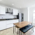 Rent 4 bedroom flat in London