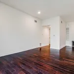 Rent 3 bedroom apartment of 297 m² in Los Angeles