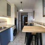 Rent a room of 100 m² in madrid