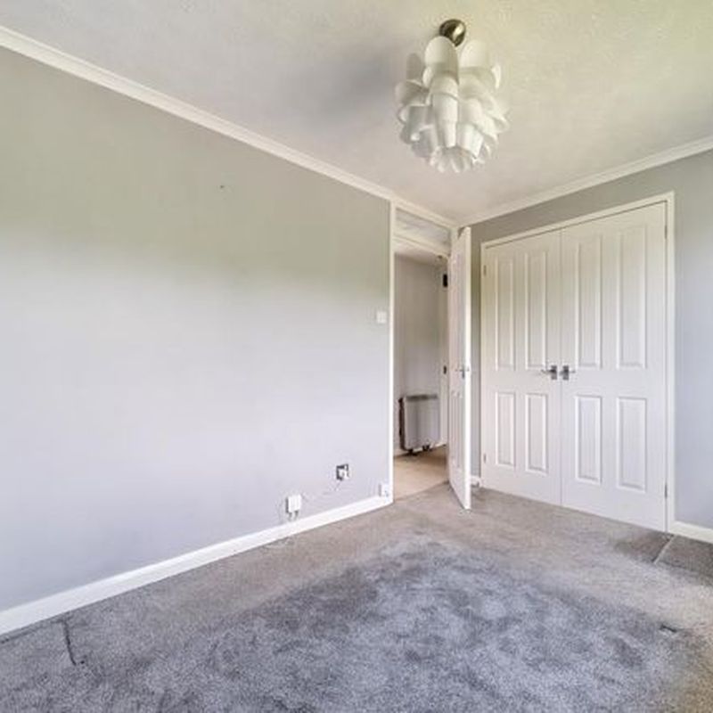 Flat to rent in Banbury, Oxfordshire OX16