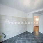 Rent 5 bedroom apartment of 184 m² in Genoa