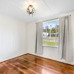 Rent 3 bedroom apartment in Risdon Vale