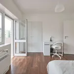 Rent a room in lisbon