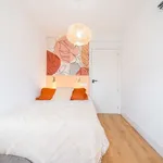 Rent a room of 89 m² in valencia