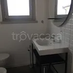 Rent 3 bedroom apartment of 104 m² in Milano