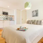 Rent 1 bedroom apartment in Lisbon