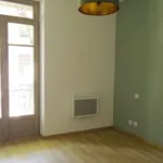 Appartement de 63 m² avec 3 chambre(s) en location à Uzès