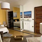 Rent 2 bedroom apartment of 65 m² in Naples