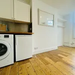 Rent 1 bedroom flat of 22 m² in Brighton