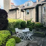 Rent 3 bedroom flat in Aberdeen