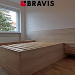 Pronajměte si 3 ložnic/e byt o rozloze 77 m² v Brno