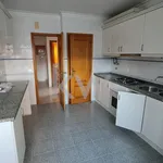 Rent 3 bedroom apartment of 110 m² in Amadora