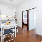 Rent 2 bedroom apartment of 100 m² in Porto