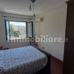 Affitto 3 camera appartamento di 100 m² in Reggio Calabria