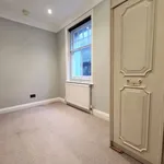 Rent 3 bedroom flat in South East England