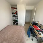 Appartement de 63 m² avec 3 chambre(s) en location à Laval