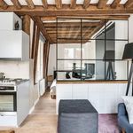 Rent 1 bedroom apartment of 270 m² in Paris