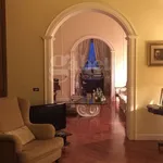 Rent 4 bedroom apartment of 250 m² in Trani