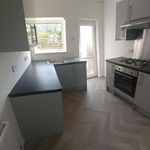 Rent 3 bedroom flat in Wales