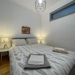 Rent 3 bedroom apartment of 110 m² in Lisbon